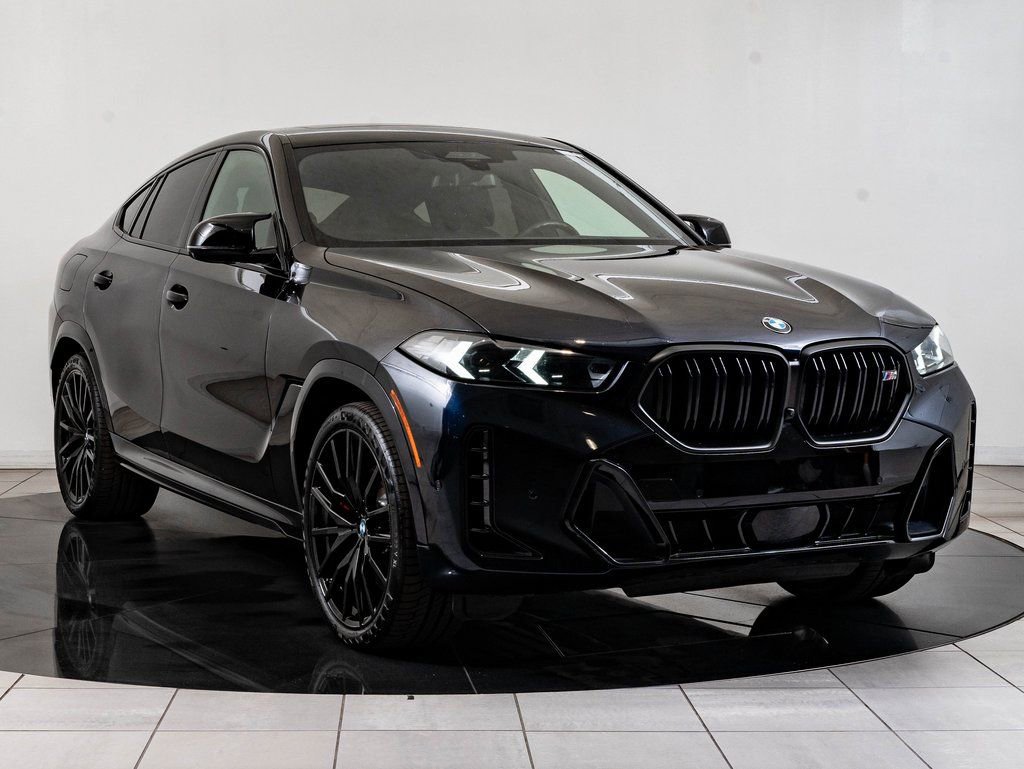 Used 2024 BMW X6 M60i image 12