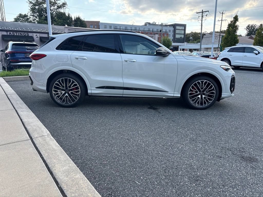 New 2026 Audi SQ5 Premium Plus AWD/4WD image 6