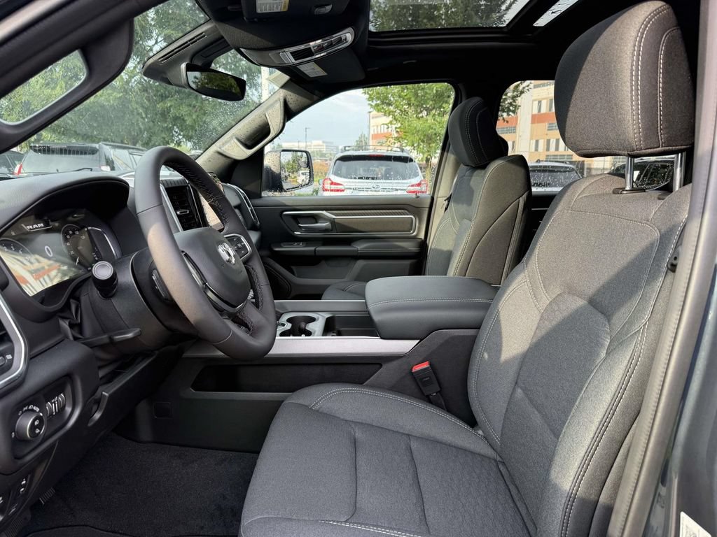 New 2026 RAM 1500 Big Horn AWD/4WD image 14