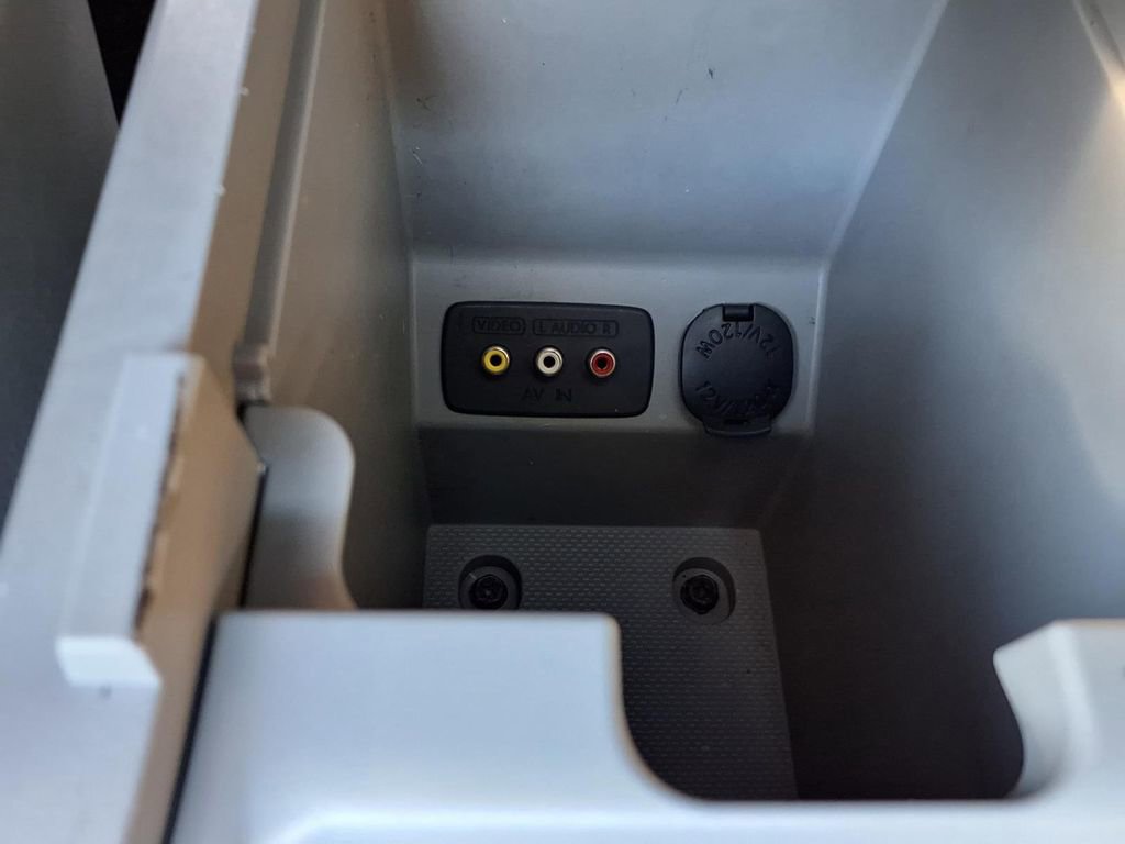 Used 2011 Subaru Forester 2.5XT Touring image 21