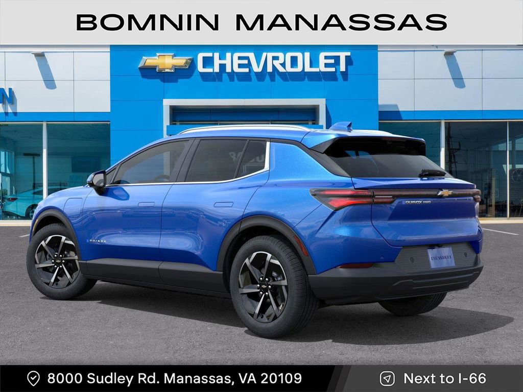 New 2026 Chevrolet Equinox EV LT image 3