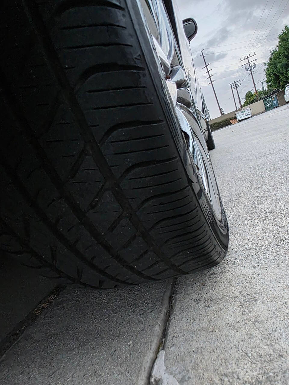 Used 2011 Jaguar XF Portfolio image 24