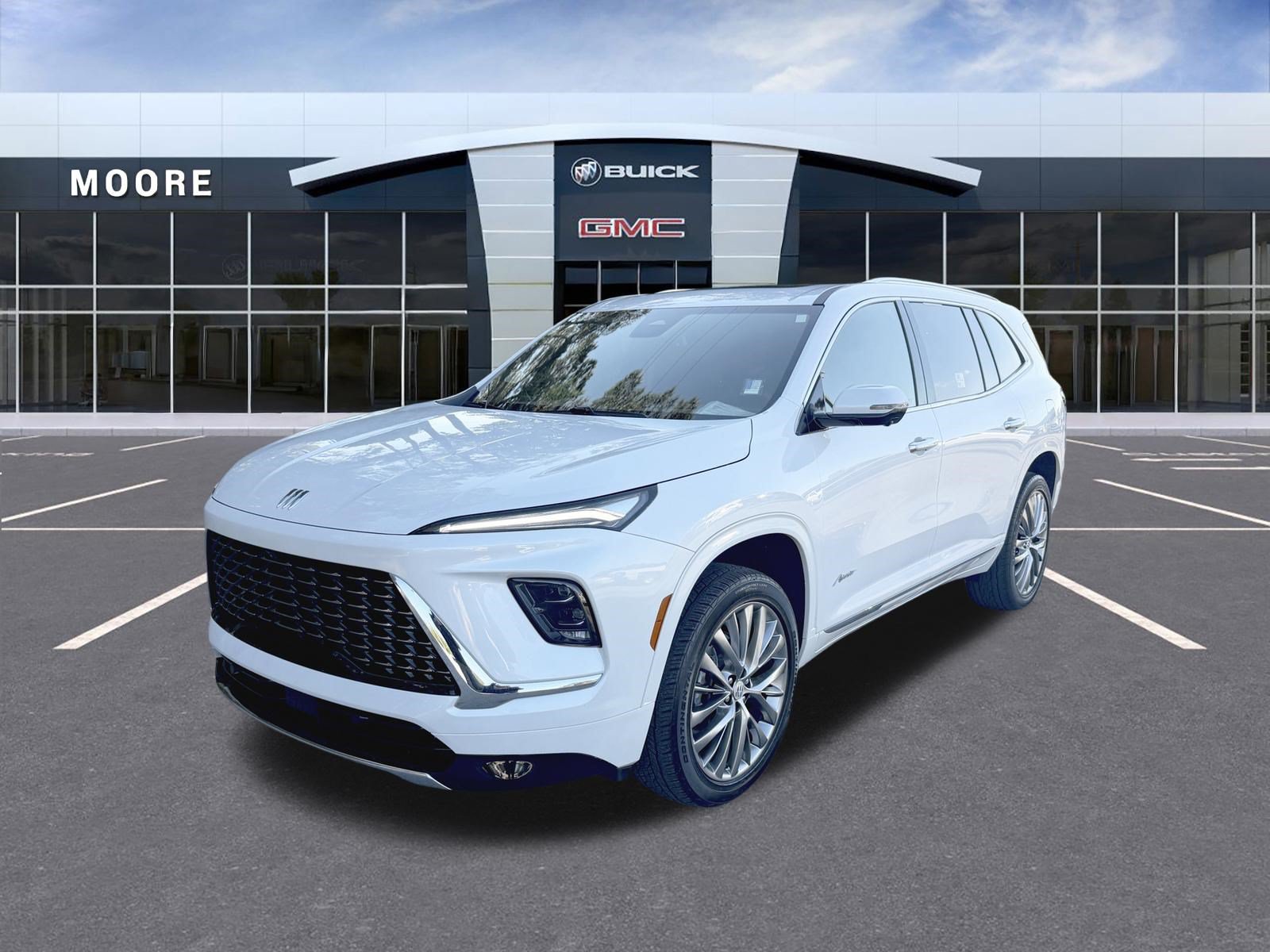 Used 2025 Buick Enclave Avenir FWD image 7