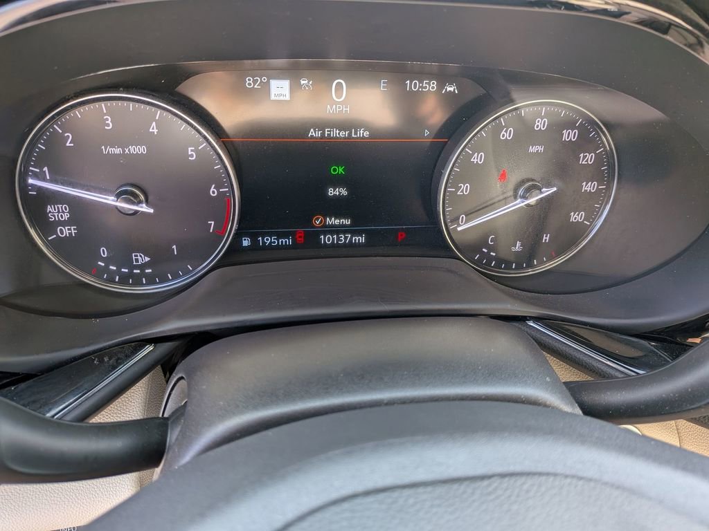 Certified 2022 Buick Envision Avenir w/ Technology Package II image 18