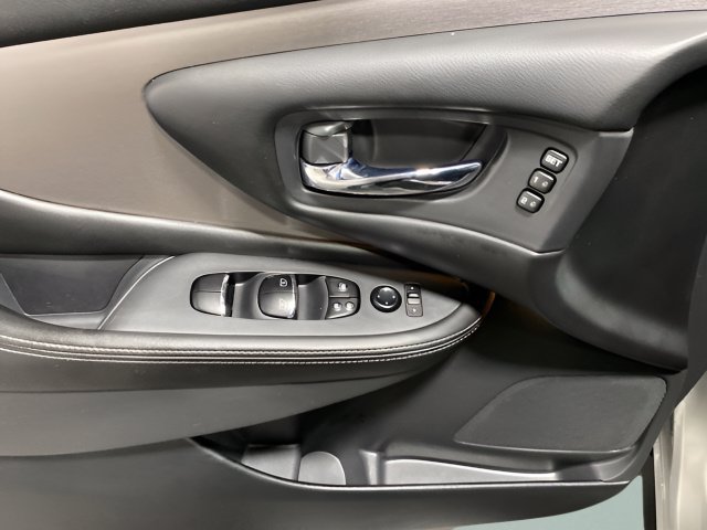 Certified 2023 Nissan Murano SL w/ SL Moonroof Package AWD/4WD image 9