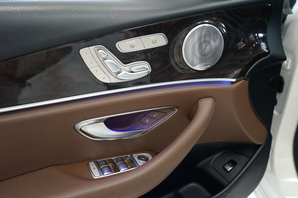 Used 2019 Mercedes-Benz E 300 w/ Premium 1 Package image 24