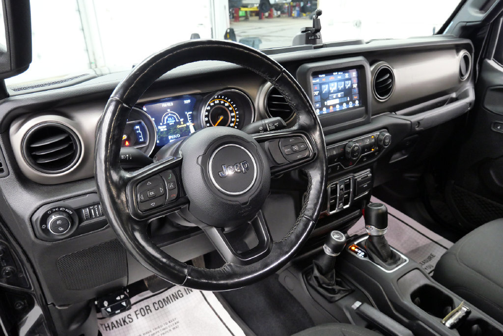 Used 2021 Jeep Gladiator Sport AWD/4WD image 12