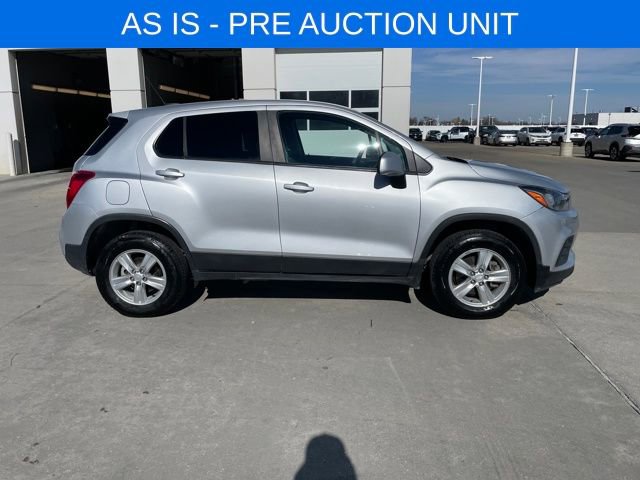 Used 2019 Chevrolet Trax LS w/ Tint and Cruise Package image 6