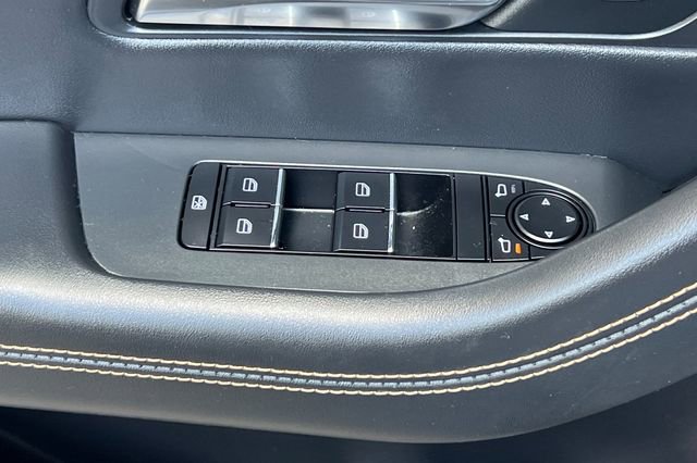 Certified 2025 MAZDA CX-70 3.3 Turbo w/ Premium Package AWD/4WD image 13