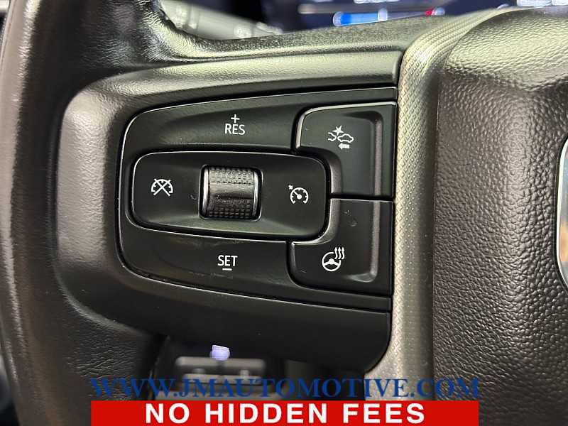 Used 2022 GMC Yukon XL Denali w/ Denali Premium Package image 44