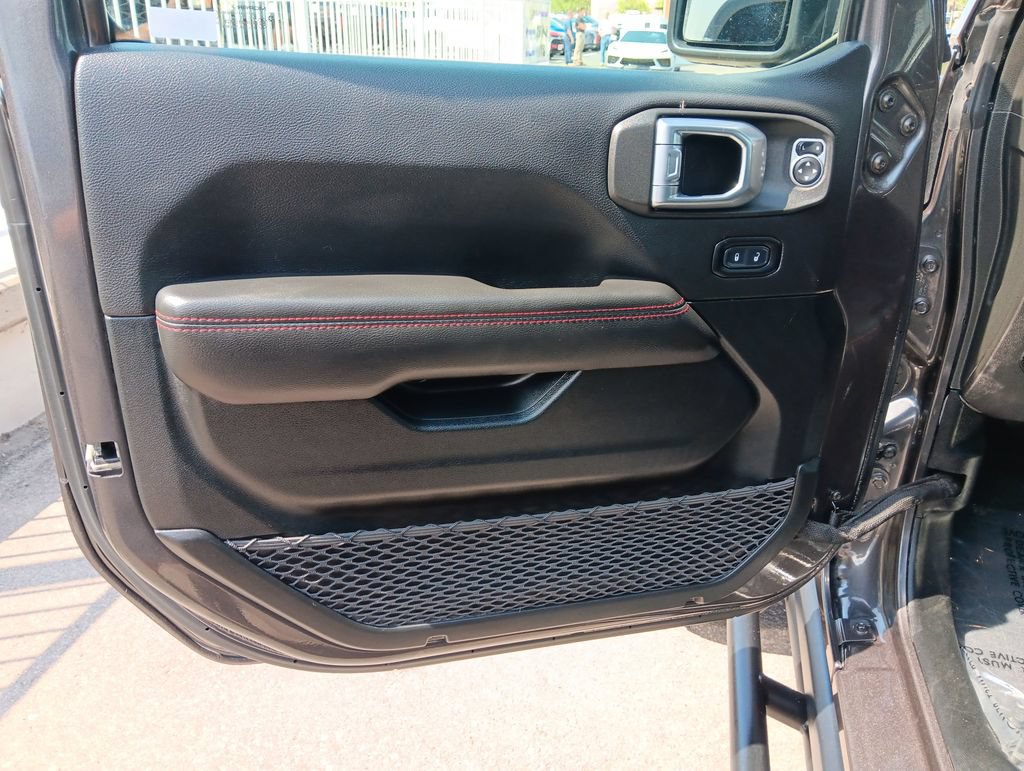 Used 2021 Jeep Wrangler Unlimited Rubicon AWD/4WD image 10