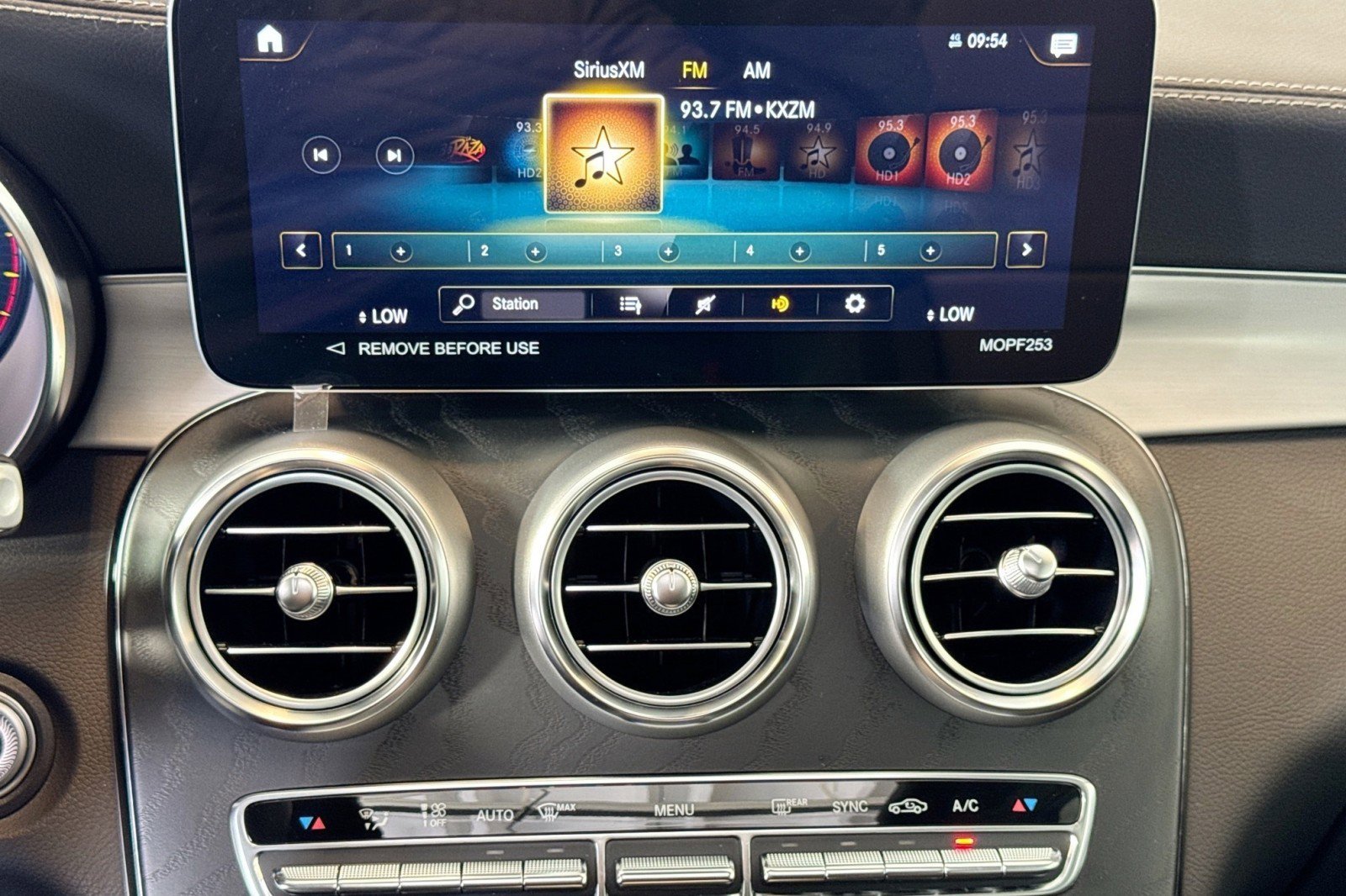 Certified 2022 Mercedes-Benz GLC 300 4MATIC Coupe image 15