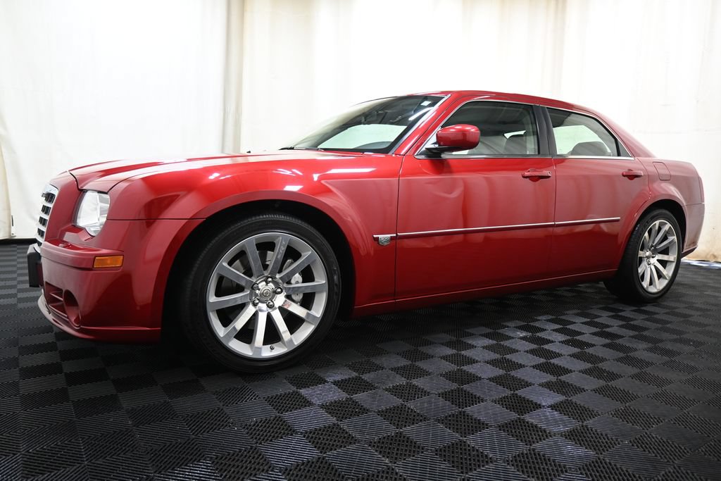Used 2007 Chrysler 300 SRT8 RWD image 6