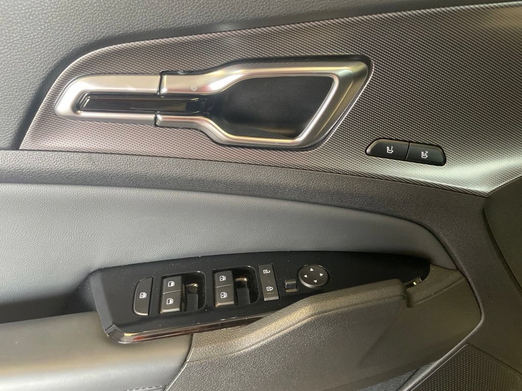Used 2023 Kia Sportage SX FWD image 19