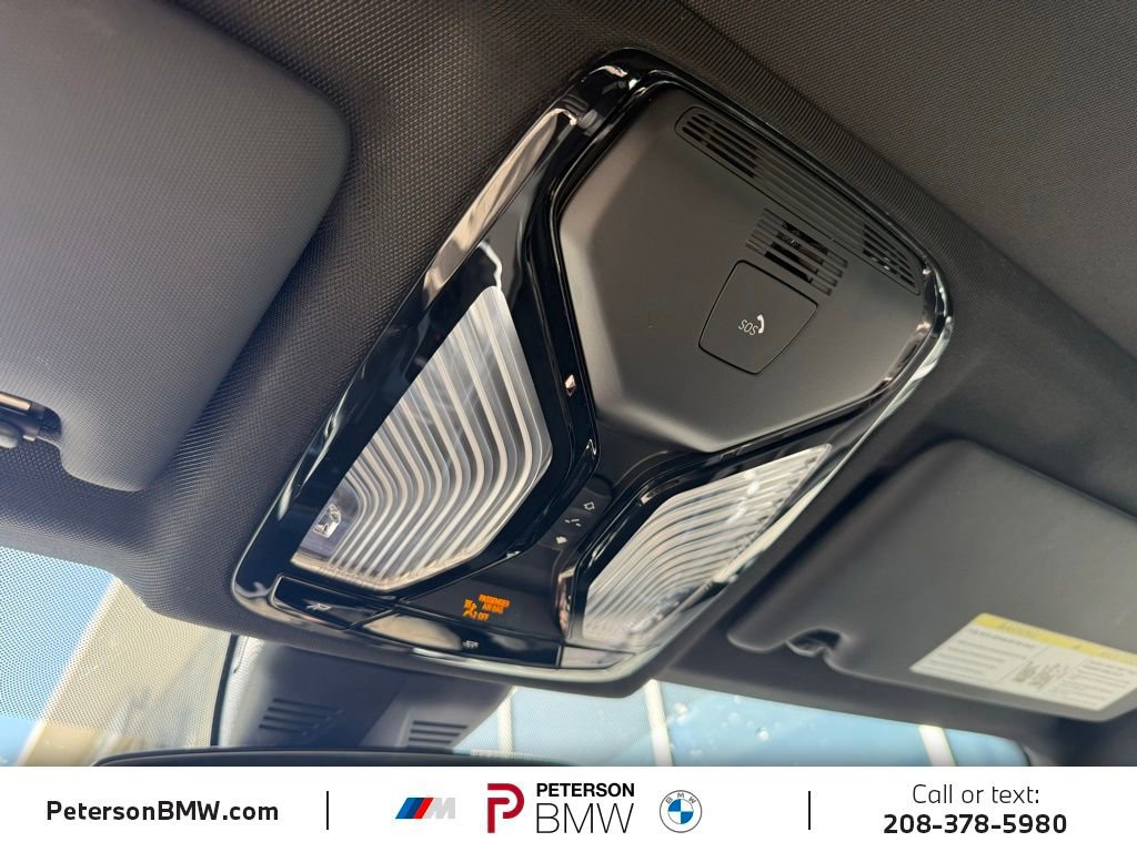 Used 2025 BMW 330i xDrive Sedan w/ Convenience Package image 34
