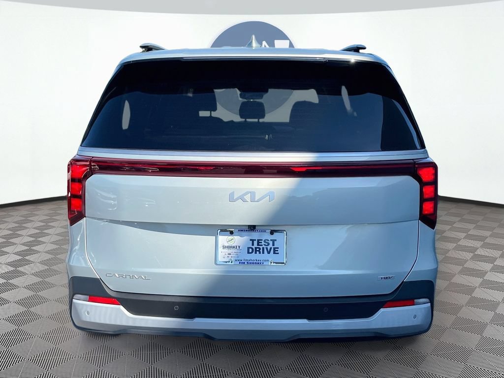 Certified 2026 Kia Carnival EX FWD image 7