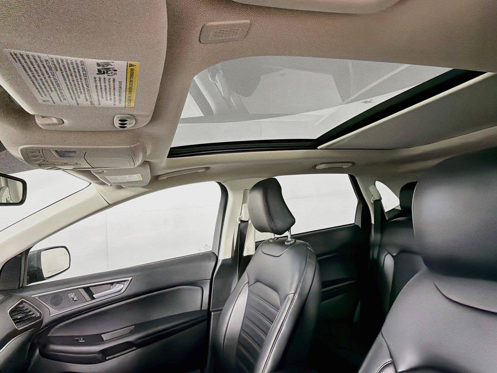 Used 2022 Ford Edge SEL w/ Convenience Package AWD/4WD image 5