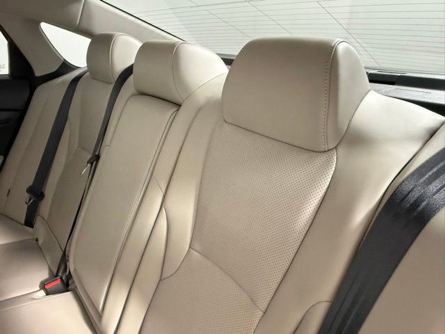 Used 2023 Honda Accord Touring image 37