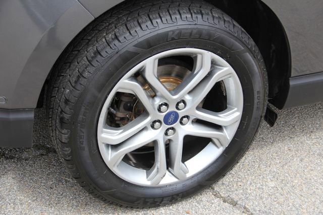 Used 2016 Ford Edge Titanium w/ Equipment Group 302A FWD image 14