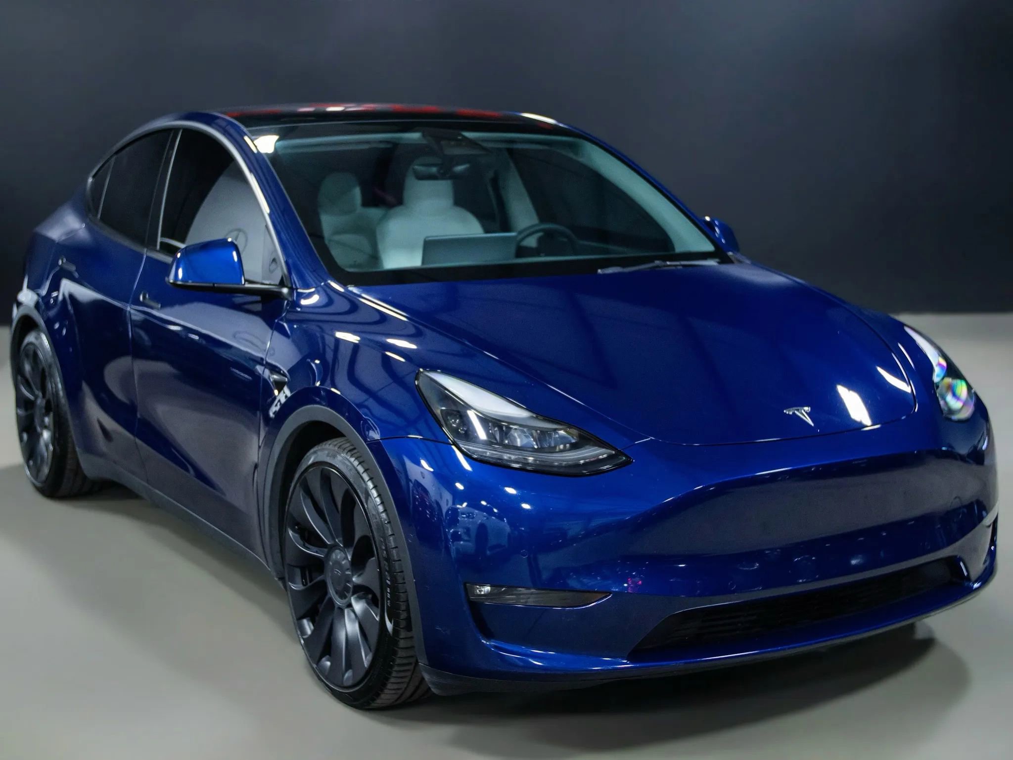 Used 2022 Tesla Model Y Performance image 2
