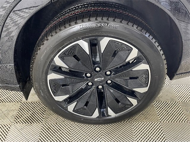 New 2026 Chevrolet Blazer EV RS image 16