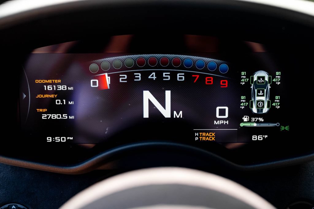 Used 2019 McLaren 600LT RWD image 62