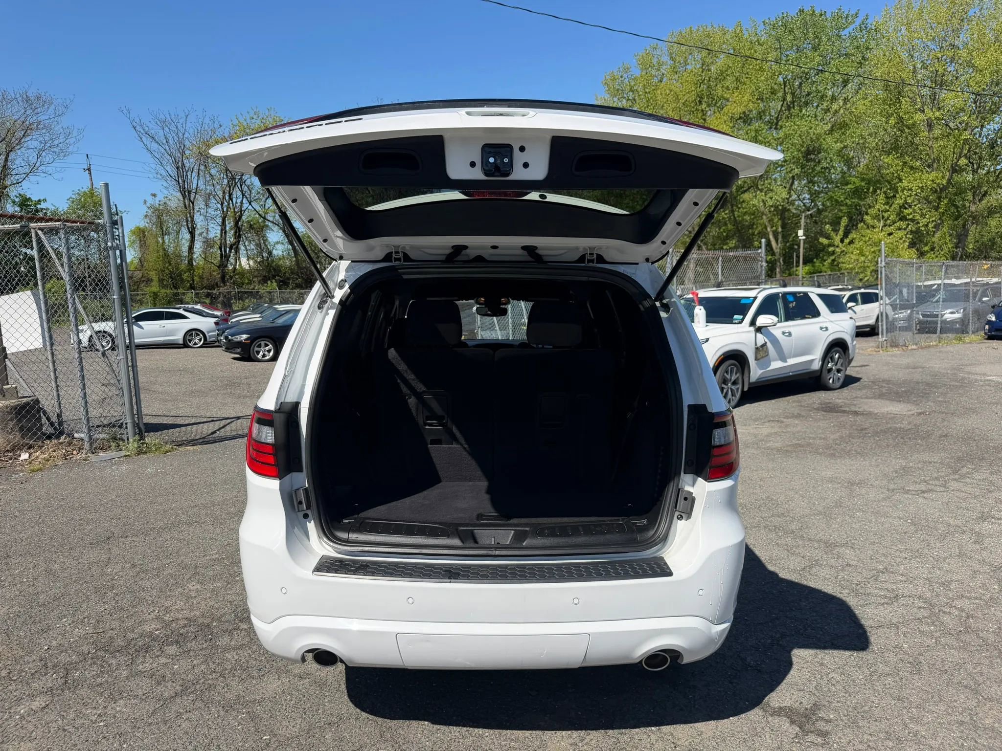 Used 2019 Dodge Durango SXT RWD image 29