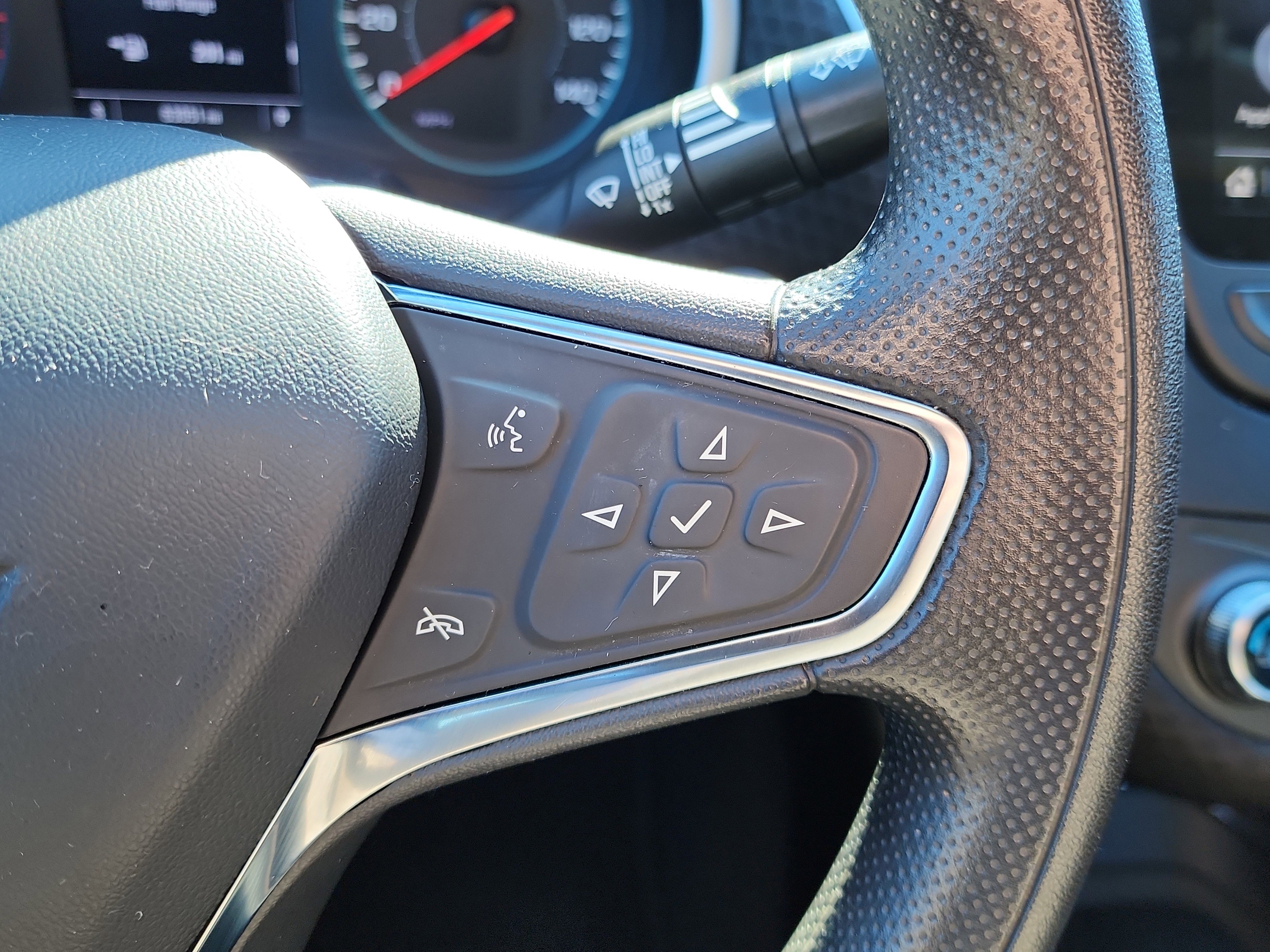 Used 2023 Chevrolet Malibu LT image 20