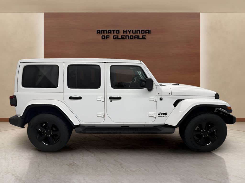 Used 2020 Jeep Wrangler Unlimited Sahara AWD/4WD image 7