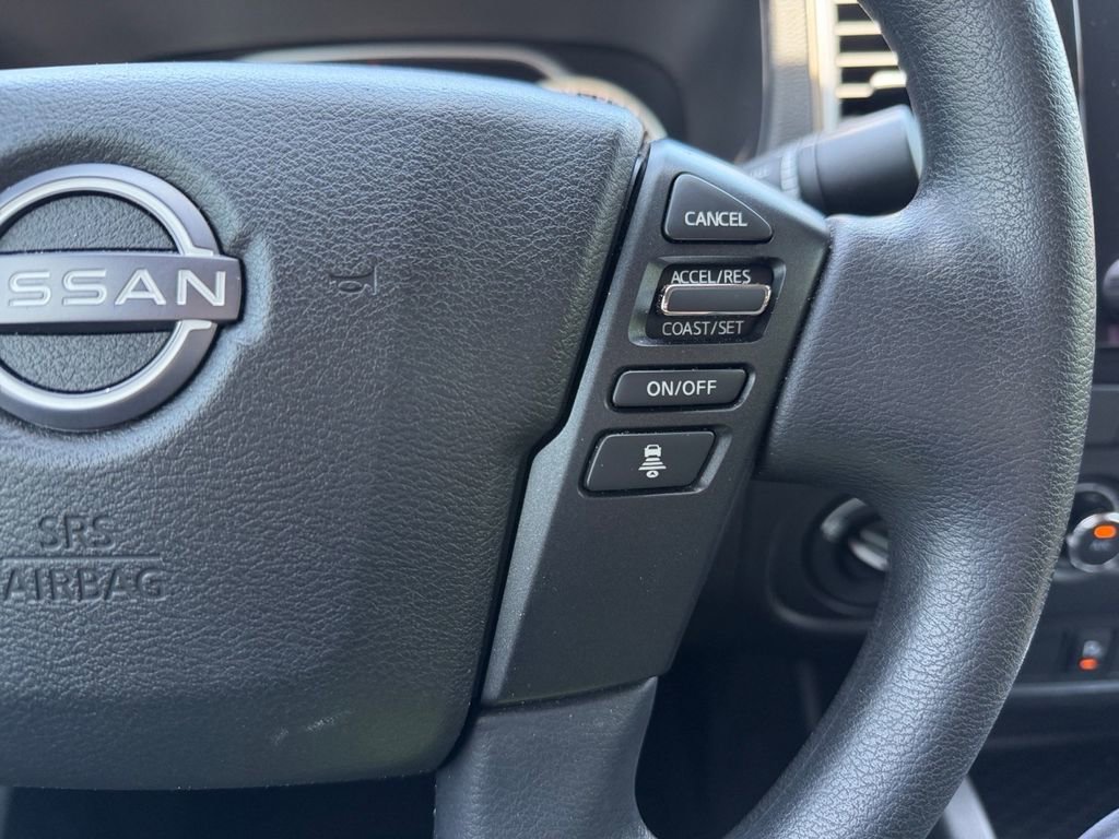 Used 2022 Nissan Frontier SV w/ Technology Package AWD/4WD image 21
