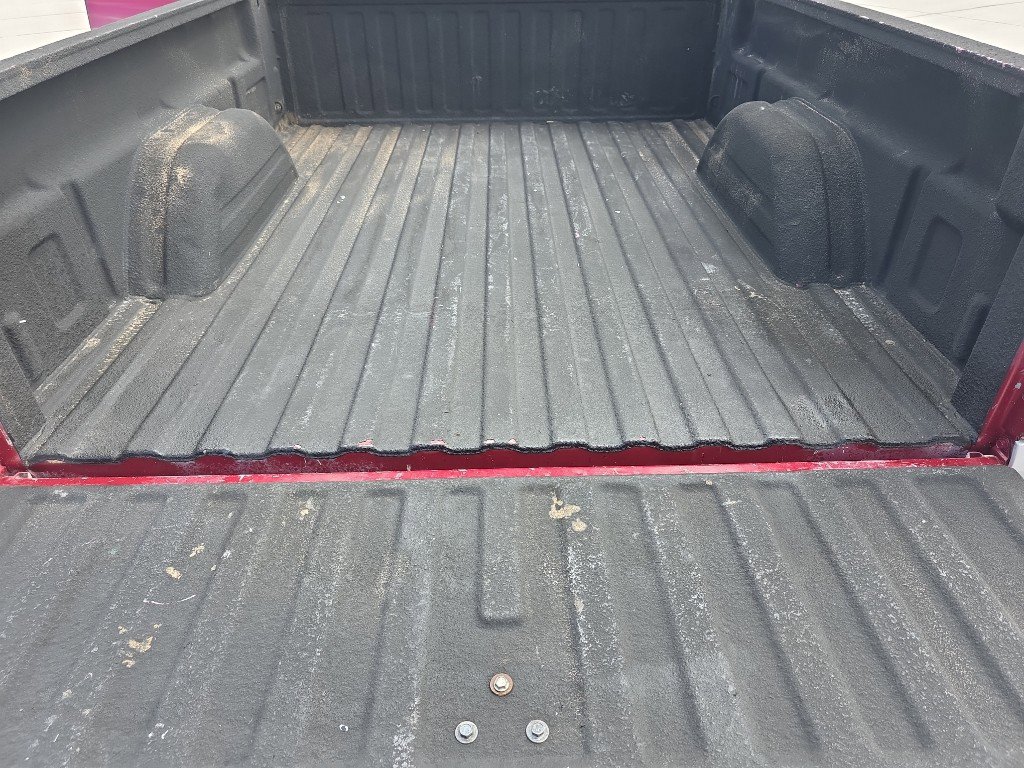 Used 2005 Chevrolet Silverado 1500 w/ Safe And Sound Package image 17