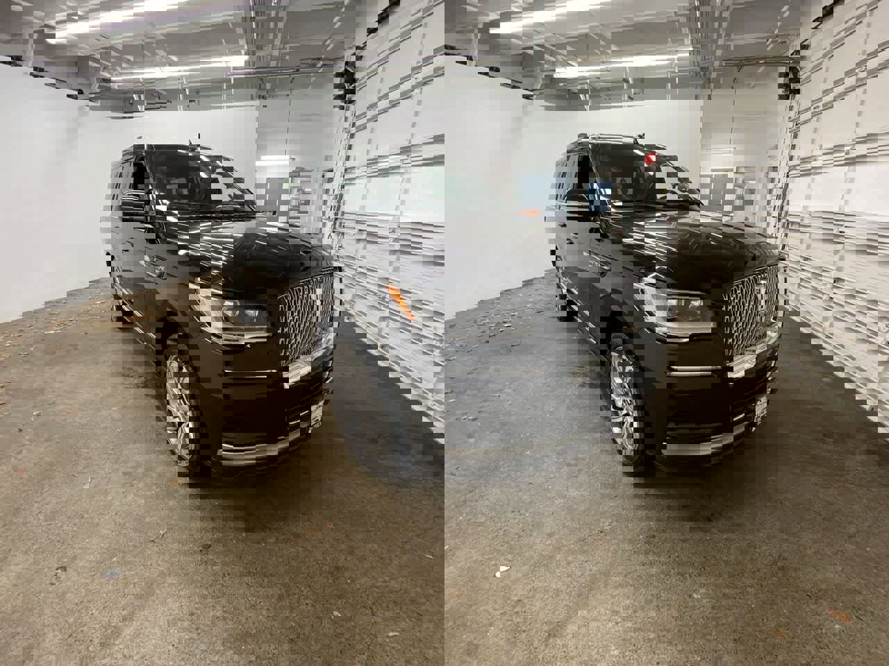 Used 2023 Lincoln Navigator L Reserve image 8