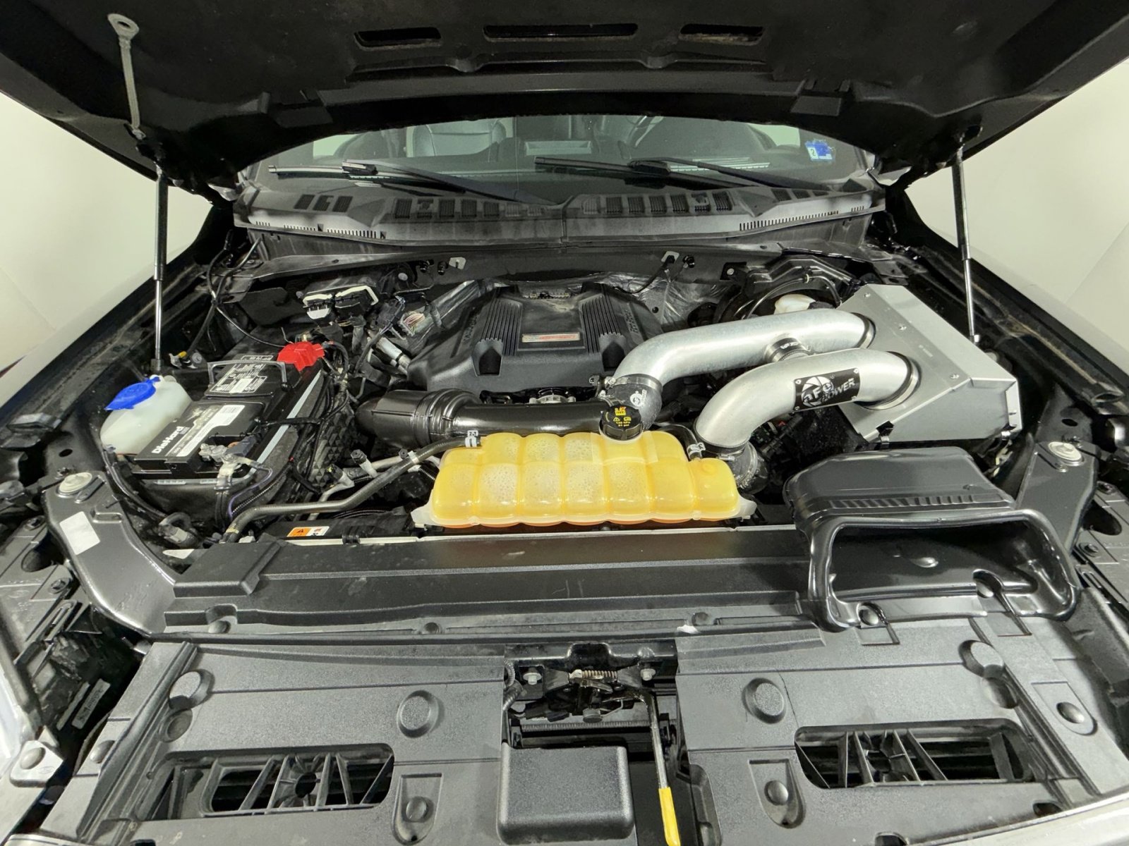 Used 2017 Ford F150 Raptor w/ Equipment Group 802A Luxury image 29