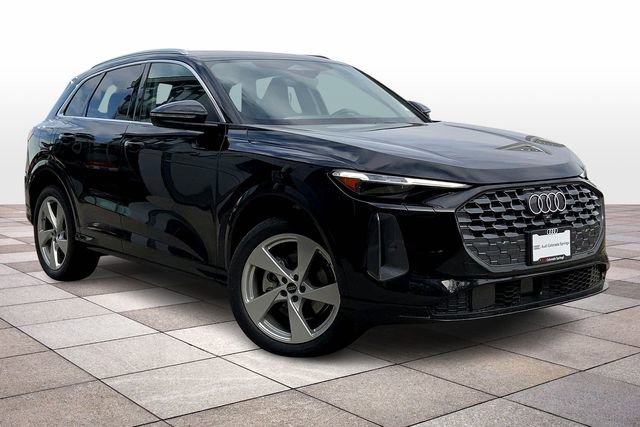 New 2025 Audi Q5 Premium Plus image 2