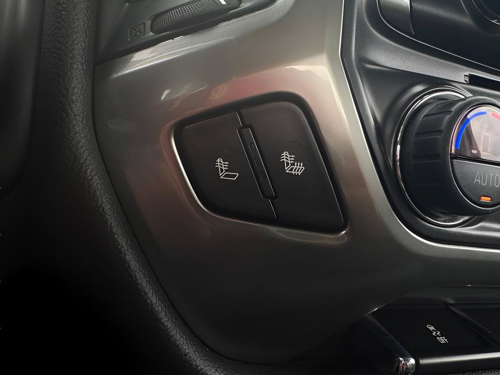 Used 2019 Chevrolet Silverado 1500 LT w/ All Star Edition AWD/4WD image 31