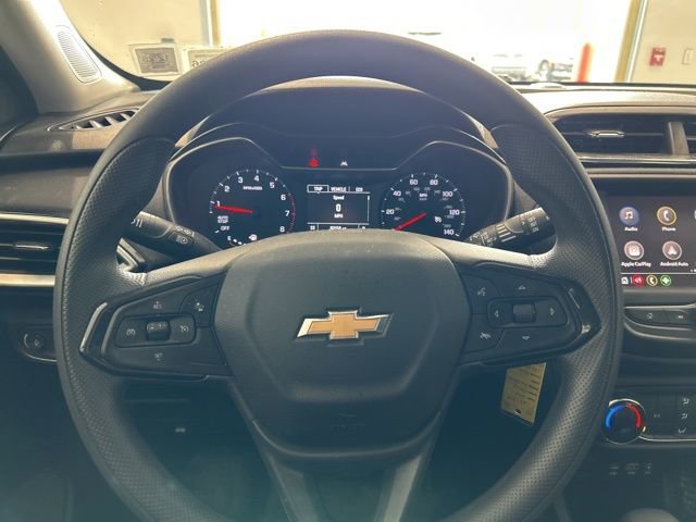 Used 2022 Chevrolet TrailBlazer LS FWD image 11