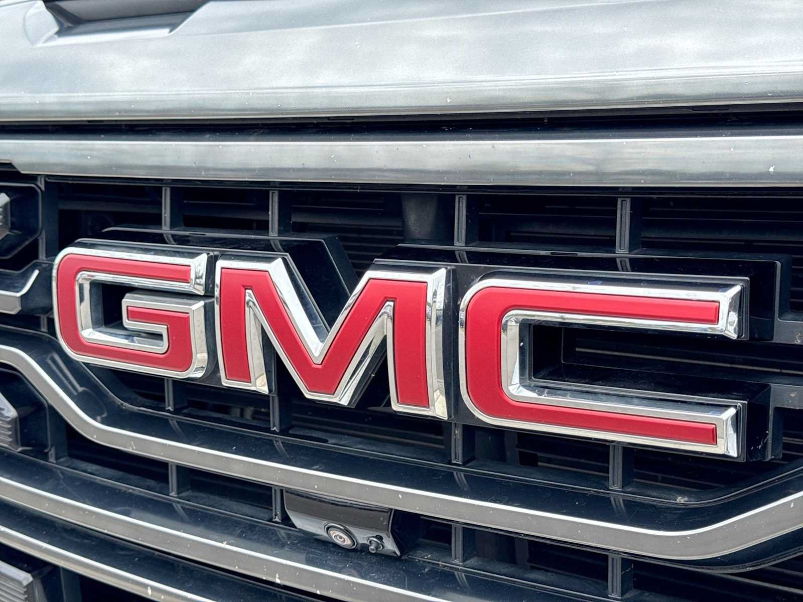 Used 2023 GMC Sierra 1500 AT4 w/ Technology Package AWD/4WD image 11