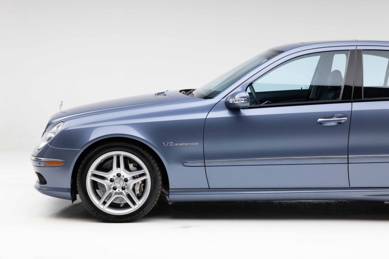 Used 2003 Mercedes-Benz E 55 AMG Sedan image 21