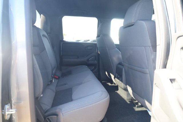 New 2027 Nissan Frontier SV w/ SV Convenience Package AWD/4WD image 23