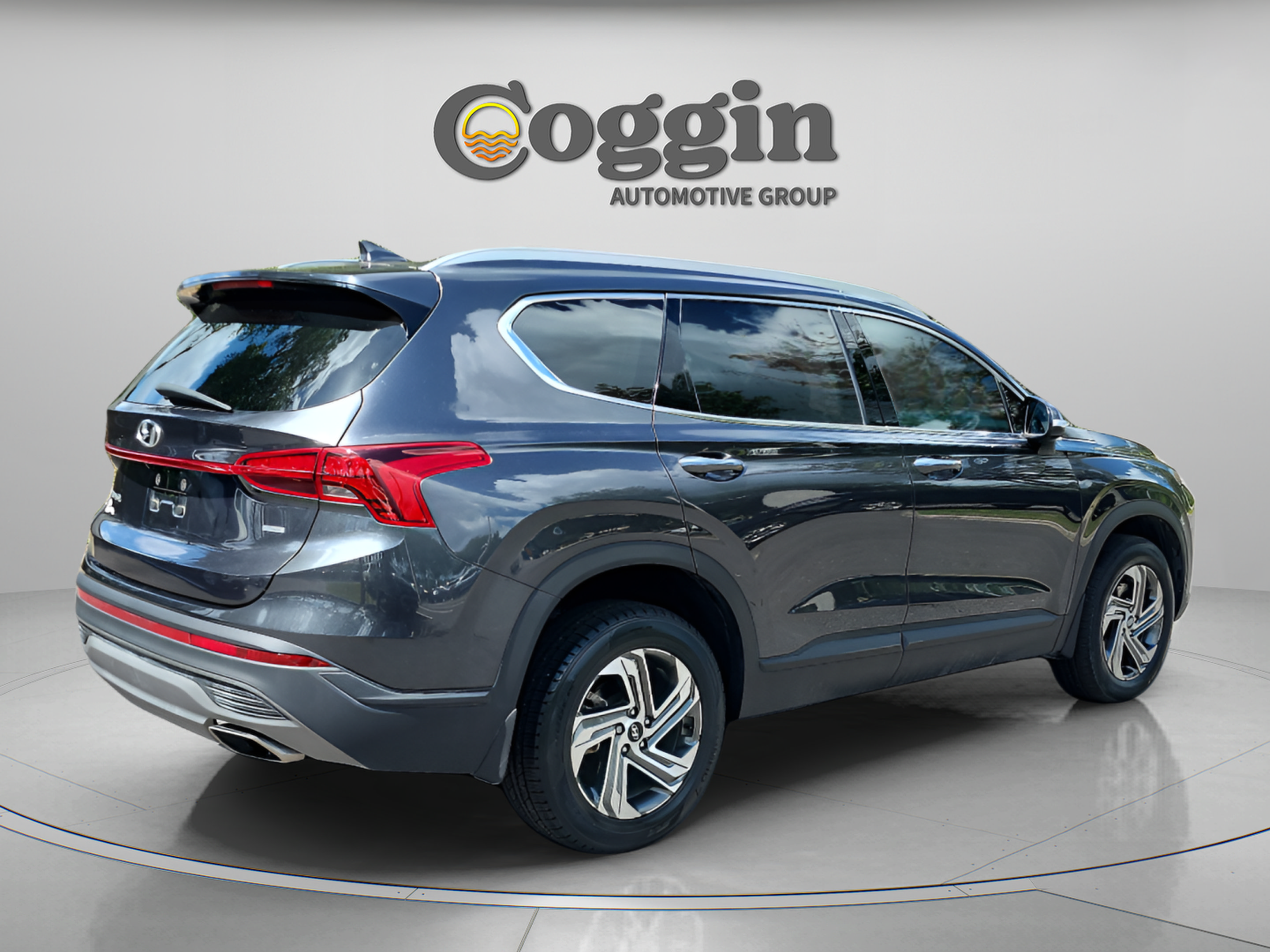 Certified 2023 Hyundai Santa Fe SEL w/ Cargo Package AWD/4WD image 5