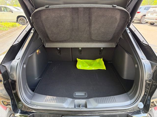 Used 2025 Buick Envista Sport Touring w/ Convenience I Package FWD image 18