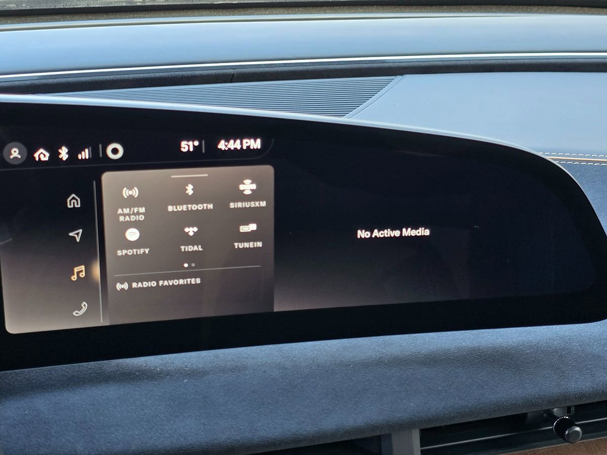 Used 2022 Lucid Air Grand Touring image 54