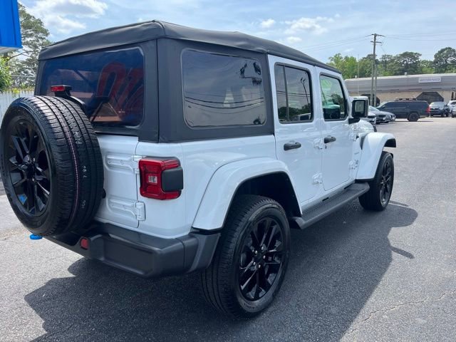 Used 2022 Jeep Wrangler Unlimited Sahara image 7