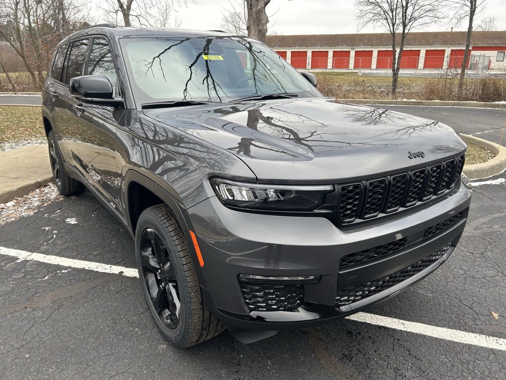 New 2025 Jeep Grand Cherokee L Limited image 22