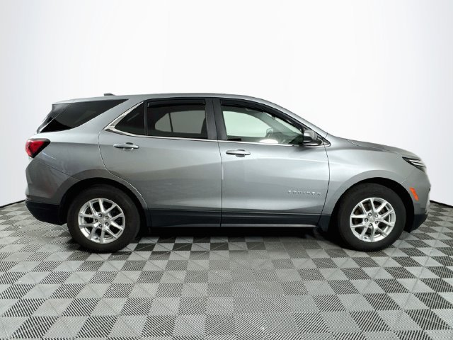Used 2024 Chevrolet Equinox LT FWD image 9