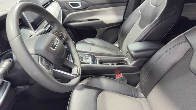 Used 2022 Jeep Compass Latitude FWD image 23