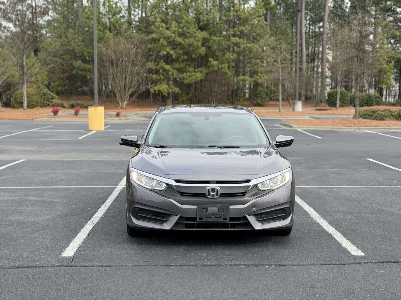 Used 2017 Honda Civic EX image 4