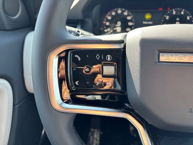 New 2026 Land Rover Discovery Sport Landmark image 27