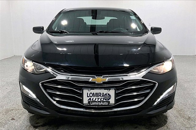 Used 2023 Chevrolet Malibu LT image 2