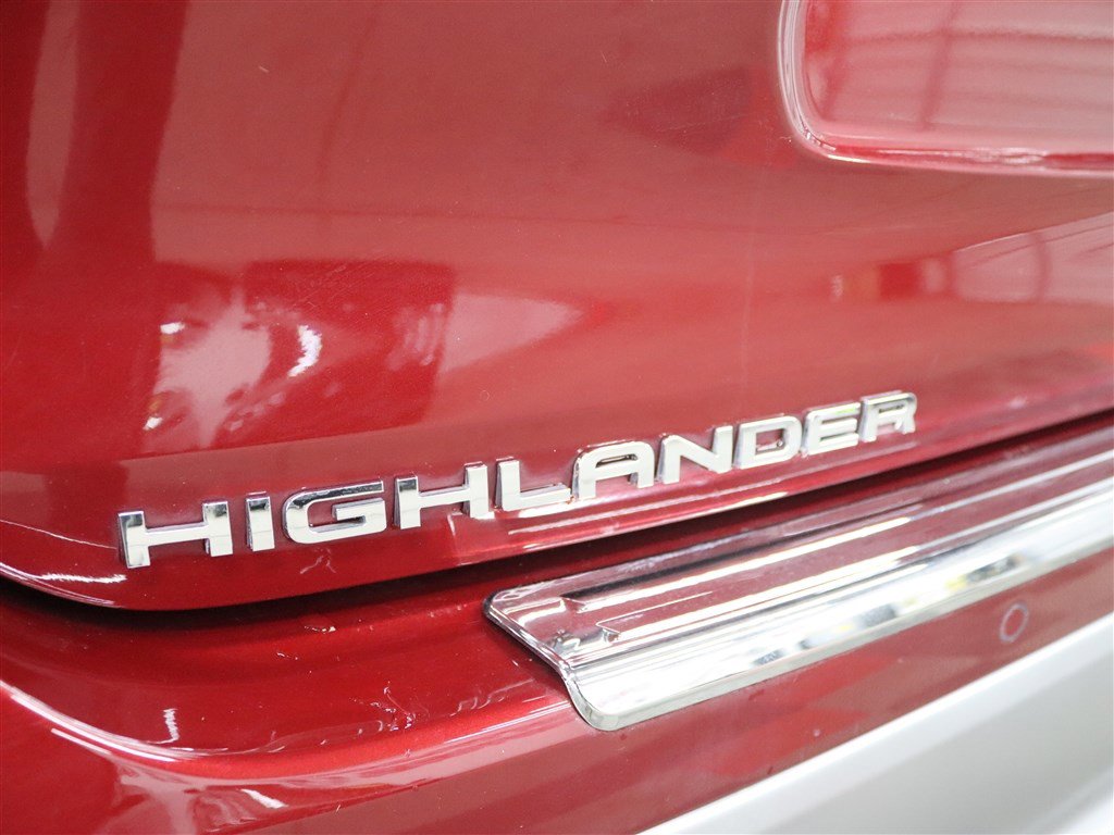 Used 2022 Toyota Highlander Platinum AWD/4WD image 30